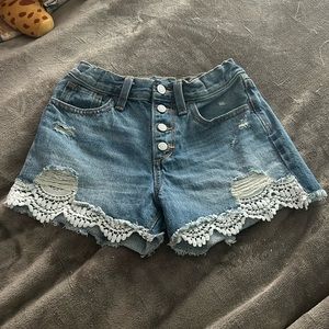 Decorative Distressed Jean Shorts